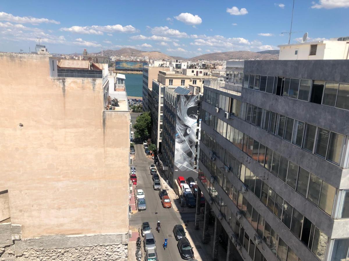 Royal Red Suite No 1, Piraeus Port Exterior photo